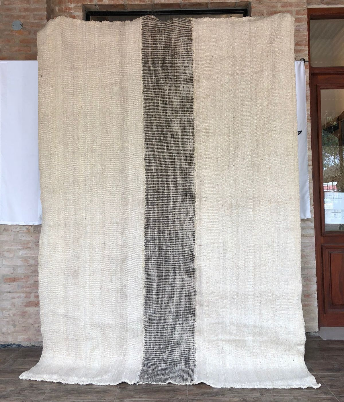 ALPINA | NATURAL Y NEGRO